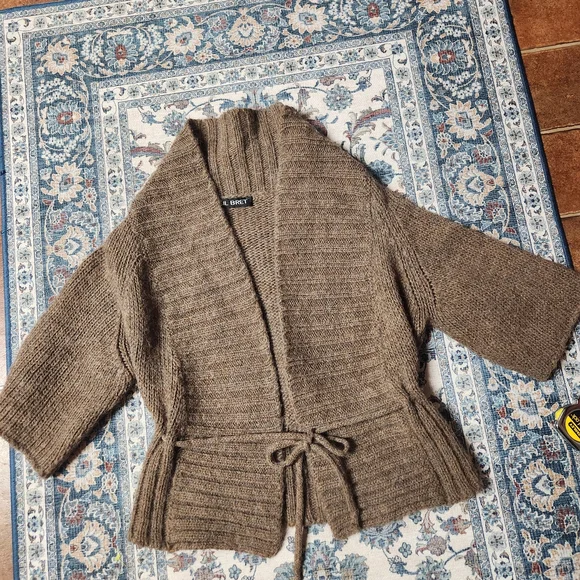 Elegant Brown Cardigan by - Picture 1 of 8
